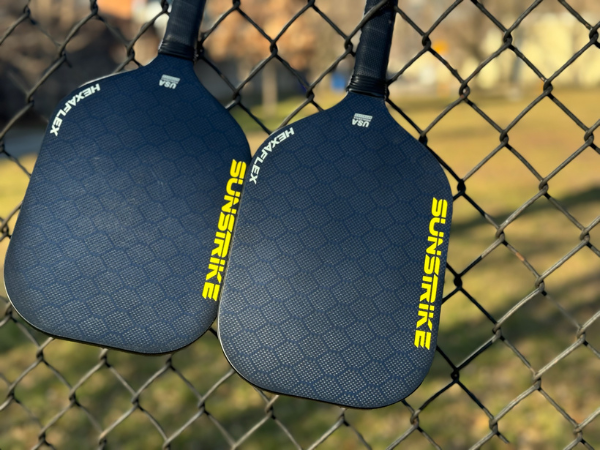 Choosing the Right Pickleball Paddle: A Comprehensive Guide