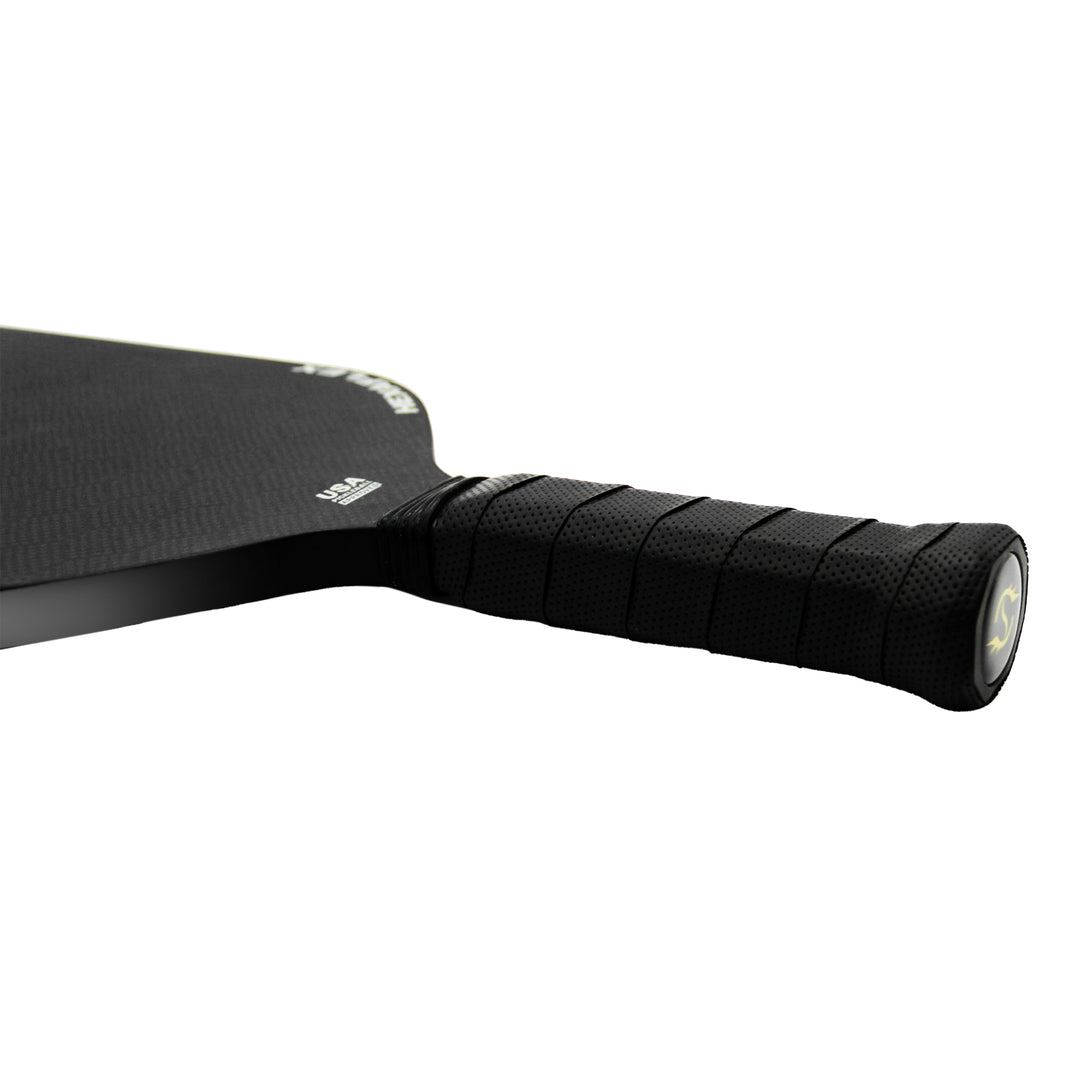 14mm Edgeless pickleball paddle with HexaFlex™ honeycomb carbon fiber surface